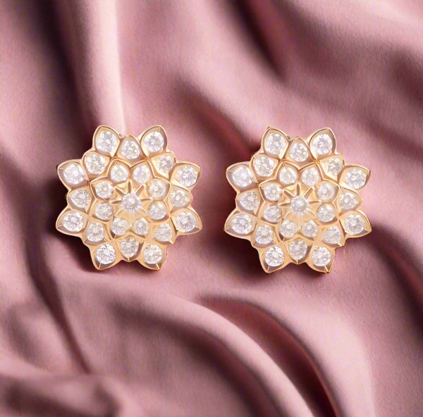 The Akhila Closed Setting 22k Diamond Stud