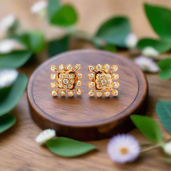 MANYA DIAMOND STUDS